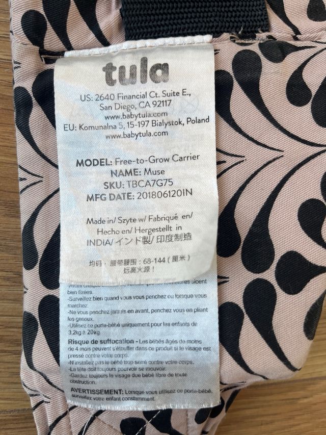 Mochila Porta Bebé Tula 
modelo Free-to-grow