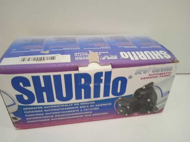Bomba de agua 7L de la marca Shurflo