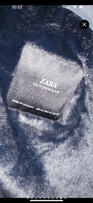 Abrigo parka Zara negro talla S con pelo