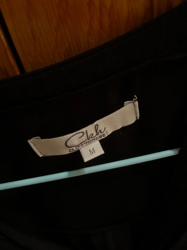 Blusa negra manga larga