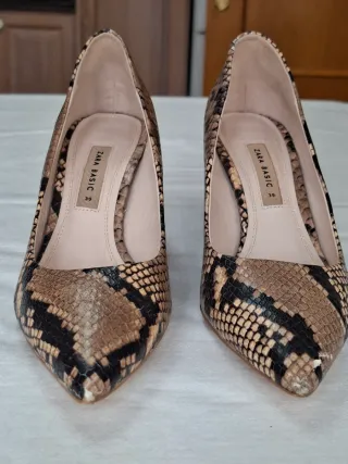 Zapatos Zara Tacón Animal Print Talla 39