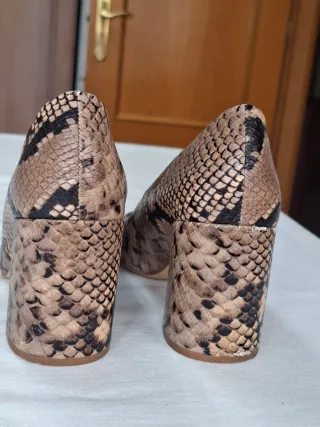 Zapatos Zara Tacón Animal Print Talla 39