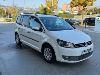 Volkswagen Touran 2011