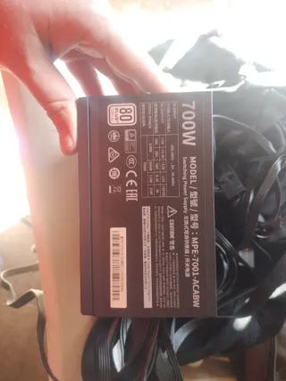 Fuente Alimentación Cooler Master MWE 700