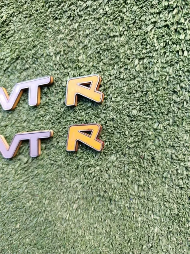 3,99€ todo, emblemas c2 vtr