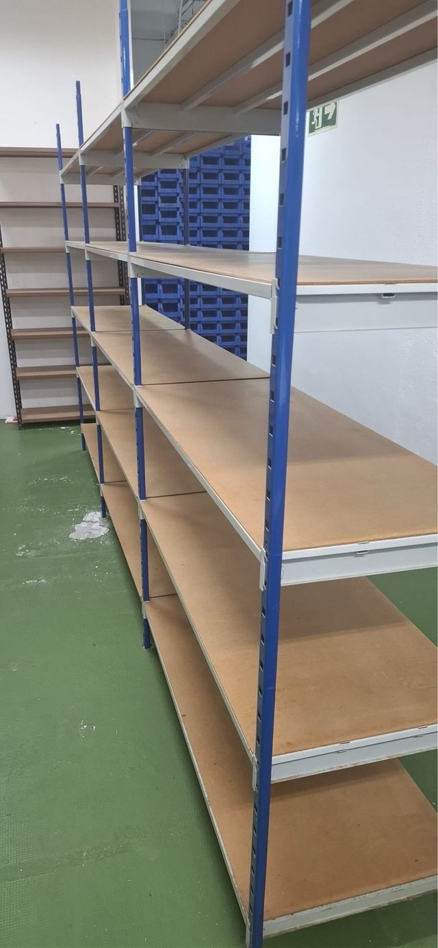 Cubetas de almacenaje azul