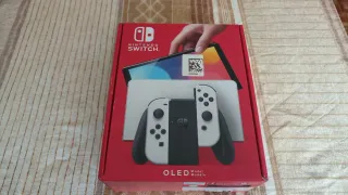 Nintendo Switch OLED bianco + controller Zelda + giochi