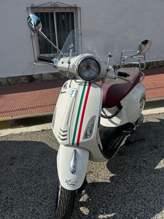 Vespa Primavera 125 cc 
