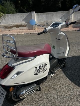 Vespa Primavera 125 cc 