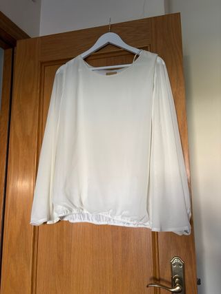 Blusa blanca vaporosa talla única