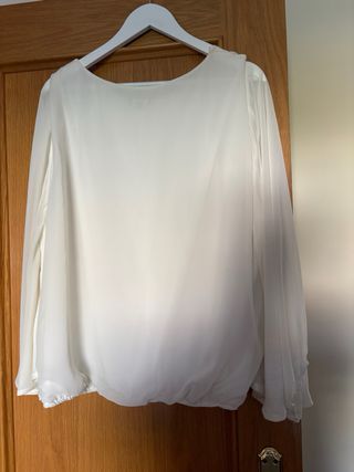 Blusa blanca vaporosa talla única