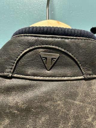 Cazadora Piel Triumph Negra