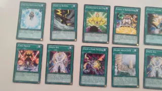Carte Yu Gi Oh - lotto 12 carte magiche