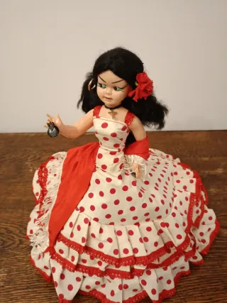 Muñeca flamenca antigua años 50