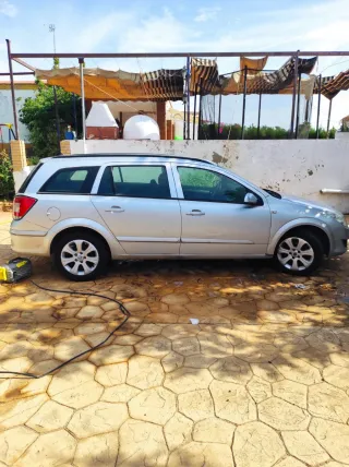 Opel Astra 2009