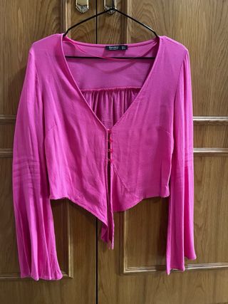 Blusa fucsia Bershka manga larga talla S