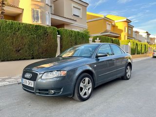 Audi A4 2.0 TDI quattro 140cv klm 297000