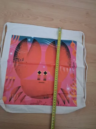 Mochila con cordones y estampado de cangrejo