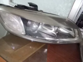 Faros Audi Q7 delanteros xenon y pilotos