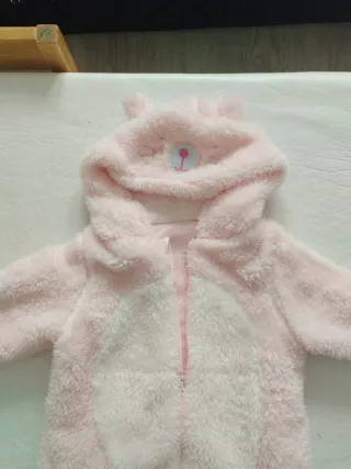REGALO Mono Pijama peluche rosa 0-3 meses