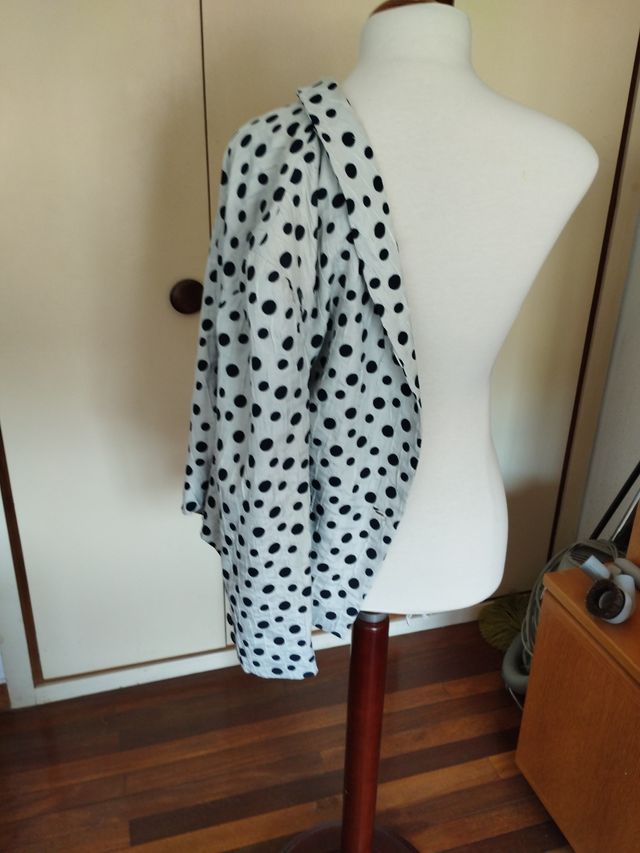 Chaqueta Esmoki Lunares Blanco y azul