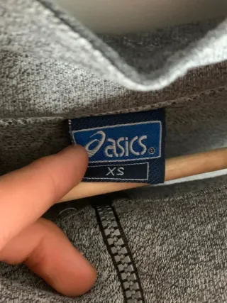 Sudadera Asics vintage, Chaqueta retro Y2K gris