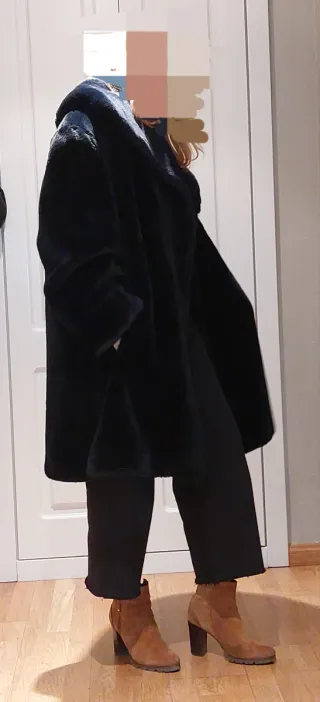 Abrigo pelo sintético mujer color negro