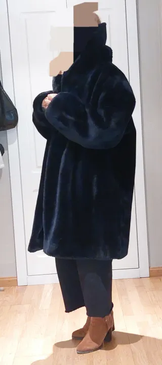 Abrigo pelo sintético mujer color negro