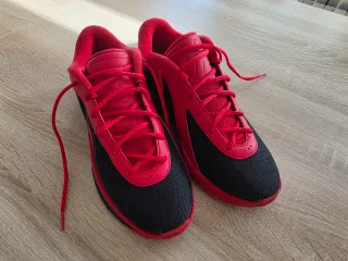 Nike Giannis Freak 6 Rojo/Negro