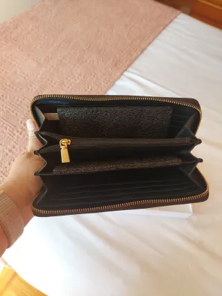 Cartera Guess Negra Cocodrilo