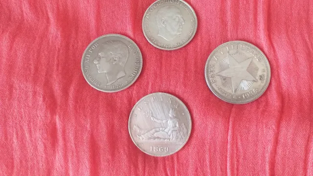 4 Monedas Antiguas de Plata España