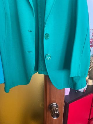 Dos chaquetas entretiempo T. XL