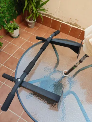 Barra de dominadas para pared