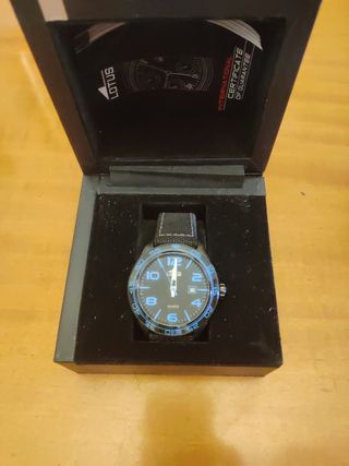 Reloj Lotus Negro y Azul