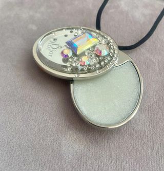 Collar Dior Gloss Cosmética 