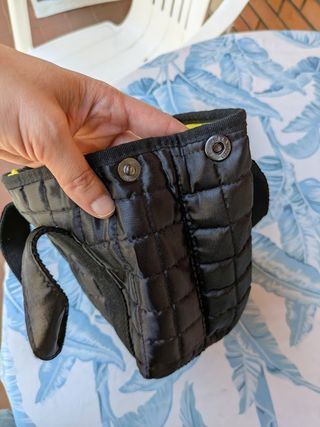 Bolso Puma acolchado negro y amarillo