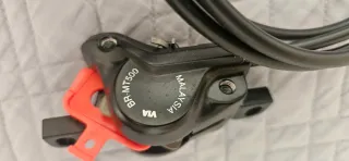 Freno Trasero Shimano MT501
