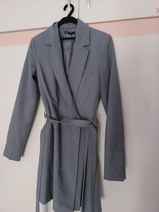 Vestido blazer gris Zara