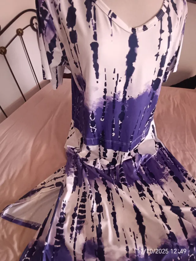 Vestido Verano Estampado Morado y Blanco