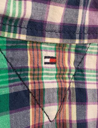 Camisa Tommy Hilfiger cuadros y rayas talla S 