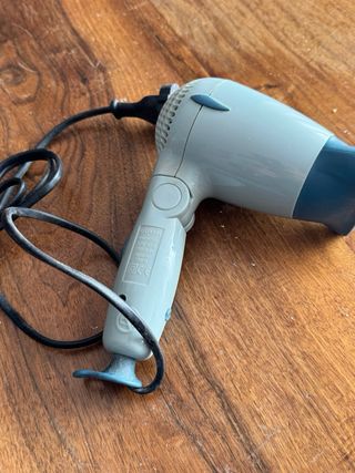 pacchetto fono e Piastra per capelli da viaggio