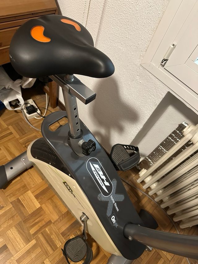 Bici Estática BH Fitness Onyx Program