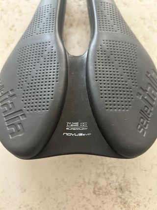 Sillín Selle Italia Novus Evo Superflow Negro