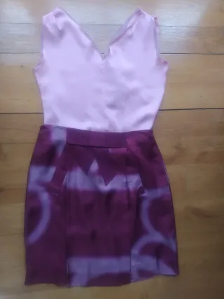 Conjunto Top Rosa y Falda Burdeos