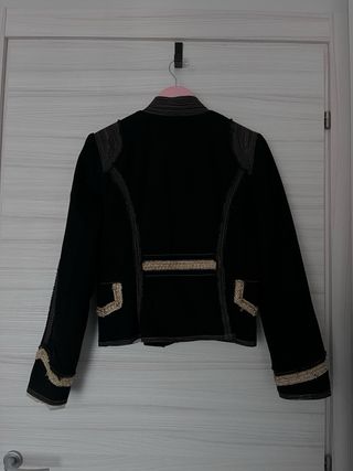 Giacca Atelier Nera Dettagli Oro Collezione