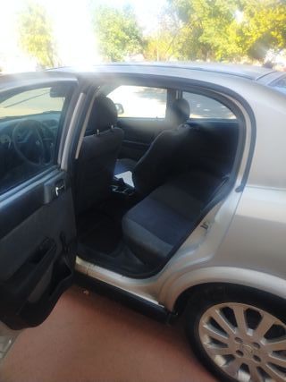 Opel Astra 2003