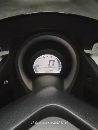 Yamaha NMAX 125 Scooter