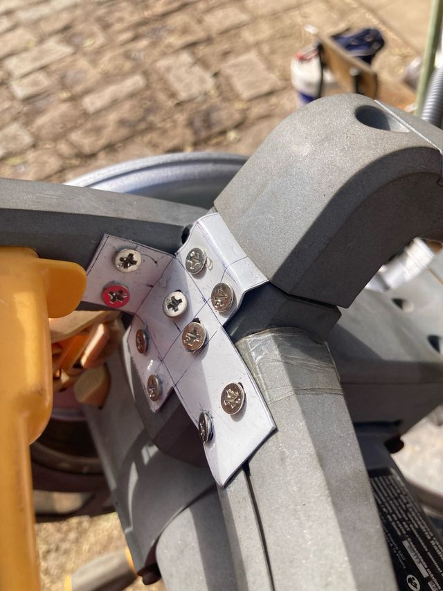 Ingletadora Titán con carril