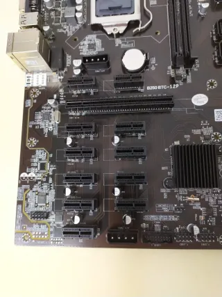 Placa Base B250 BTC-12P LGA 1151 Minería