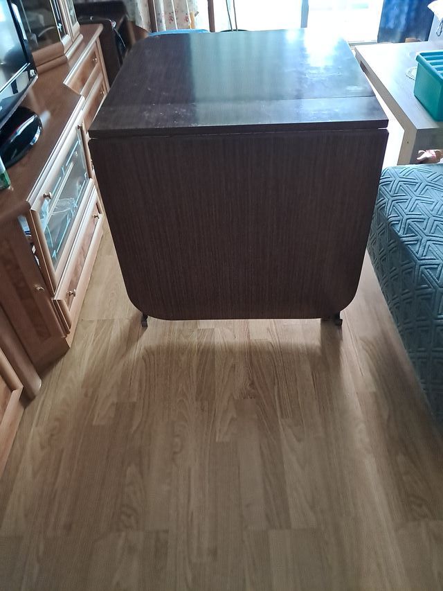 Mesa comedor plegable 1,56x 77x80